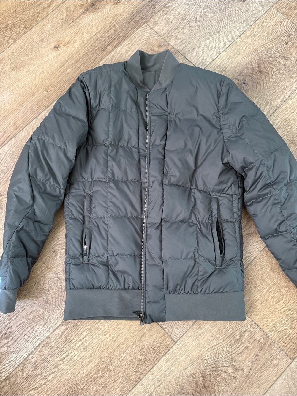 Men’s Lululemon bomber jacket